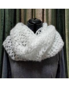 kit crochet 9201 - snood en soft sensation en kit ou d&eacute;j&agrave; crochet&eacute;