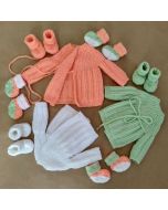 kit tricot 9569 - 3 brassières et 6 paires de chaussons naissance à tricoter en N°1