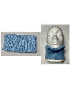 tricot disponible 9614 - col roulé taille 2/4 ans coloris bleu clair - 100 % acrylique